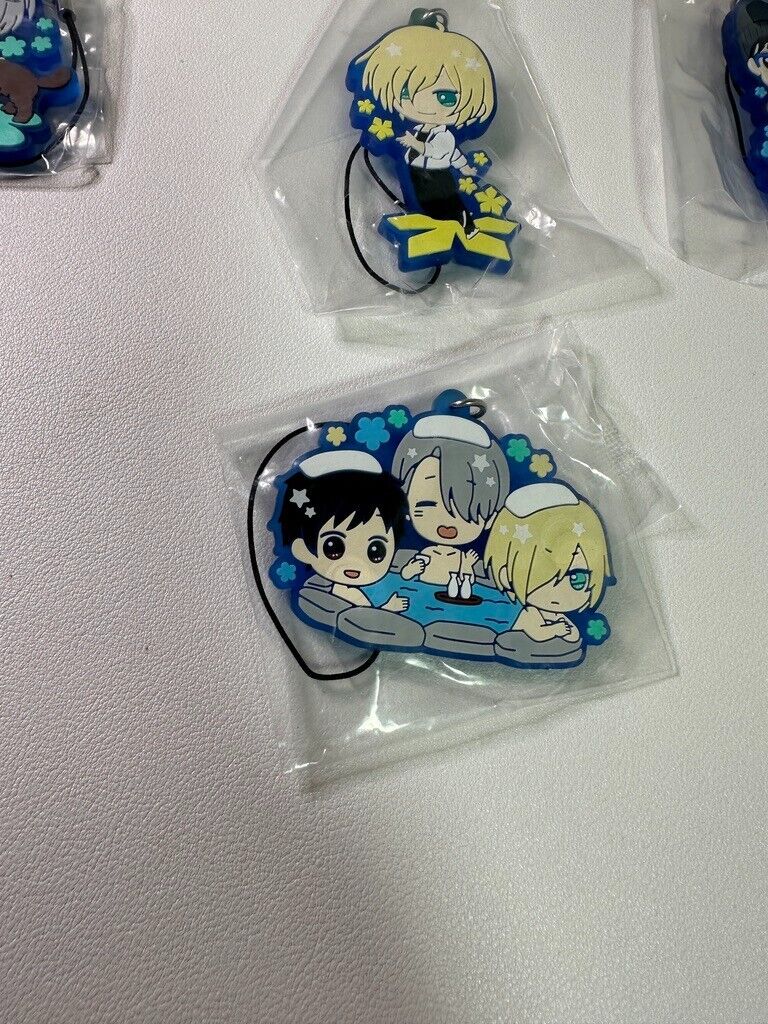 Yuri on Ice!!! Can Badge Rubber Charm Set Victor Nikiforov Yuri Plisetsky New
