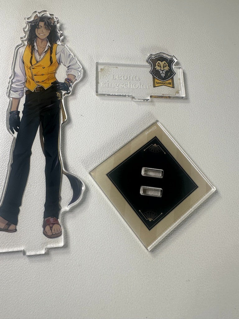 PREOWNED Twisted Wonderland Savanaclaw Leona Kingscholar Acrylic Stand Uniform