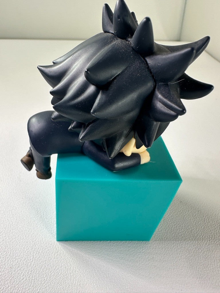 PREOWNED Jujutsu Kaisen  Megumi Fushiguro Hikkake Figure FuRyu