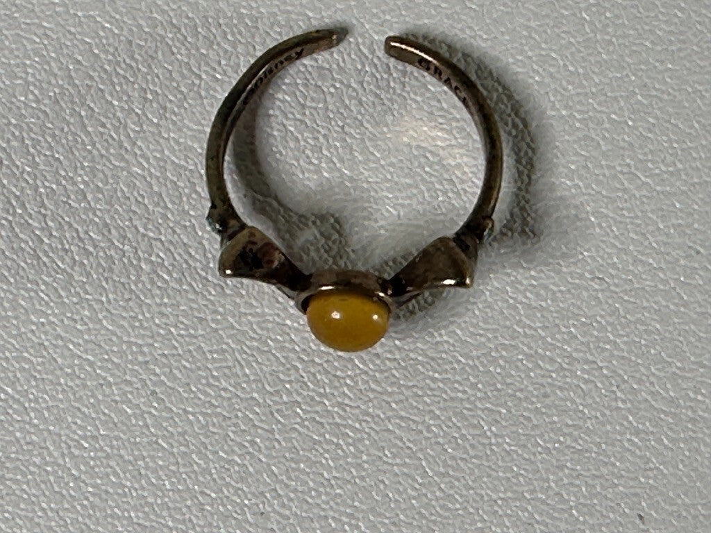 PREOWNED Twisted Wonderland Mayla Iconique Story Ring Savanaclaw Leona Jack