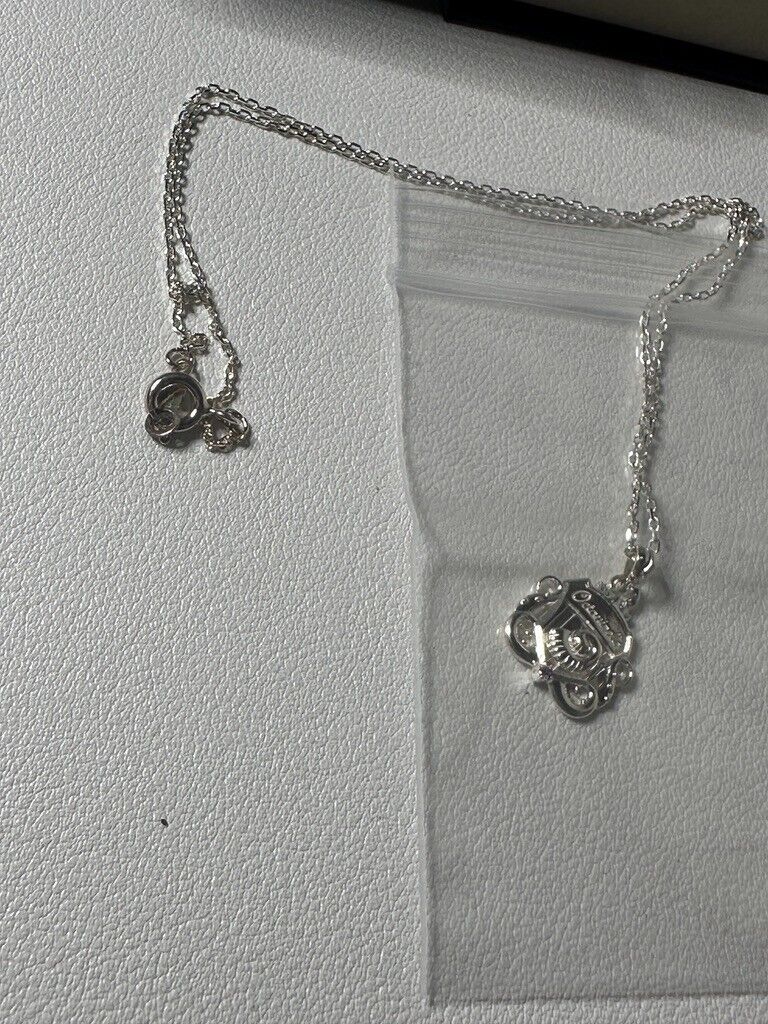 Twisted Wonderland Octavinelle Azul Ashengrotto Icon Logo Necklace