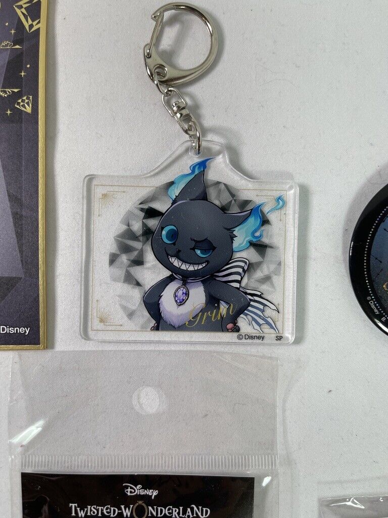 Disney Twisted Wonderland Night Raven Academy Grim Hair Tie Keychain Can Badge