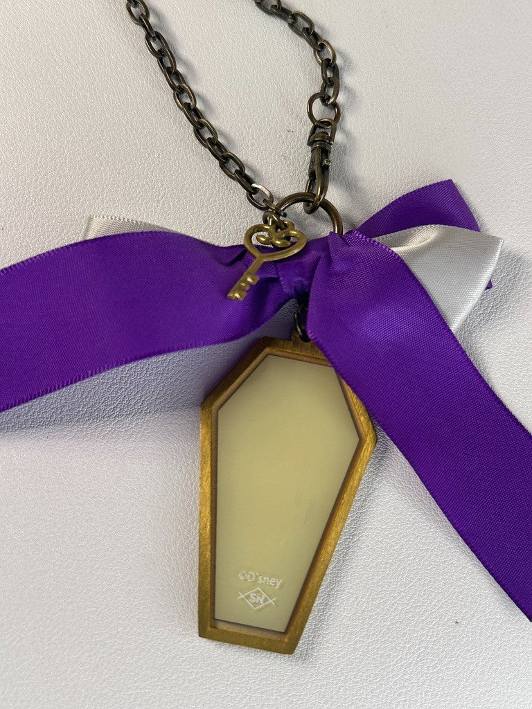 PREOWNED Twisted Wonderland Ribbon Bag Purse Charm Octavinelle Floyd Leech Purse
