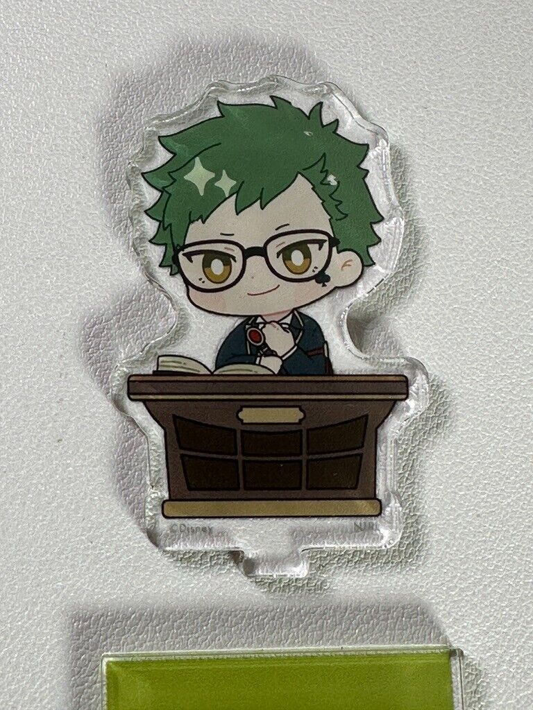 Twisted Wonderland Heartslabyul Trey Clover Acrylic Stand School