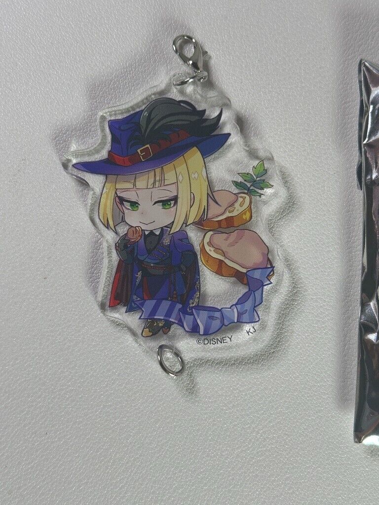 Twisted Wonderland Peko Acrylic Charm Pomefiore Rook Hunt