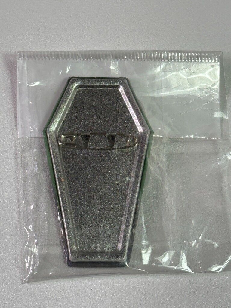 Twisted Wonderland Can Badge Diasomnia Silver Coffin