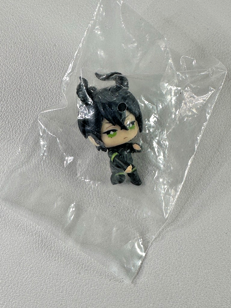 Twisted Wonderland Gashapon Hugcon Mascot Figure Diasomnia Malleus Draconia
