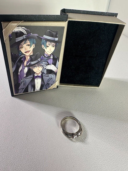 PREOWNED Twisted Wonderland  Octavinelle Silver Ring  THE KISS Size 5