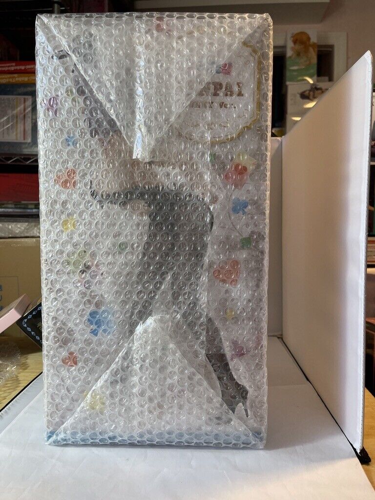FREEing Magical Senpai Tejina Senpai Bunny ver.1/4 Figure Japan
